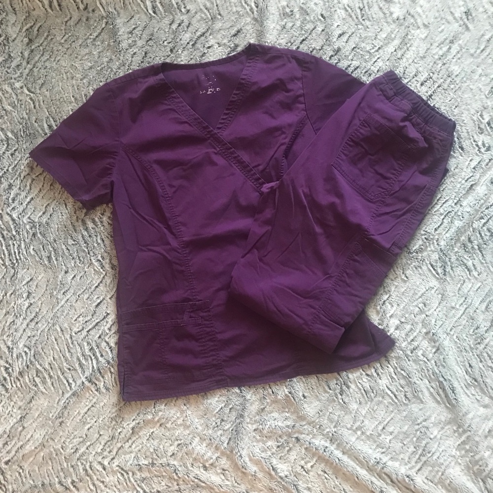 Cherokee scrub set